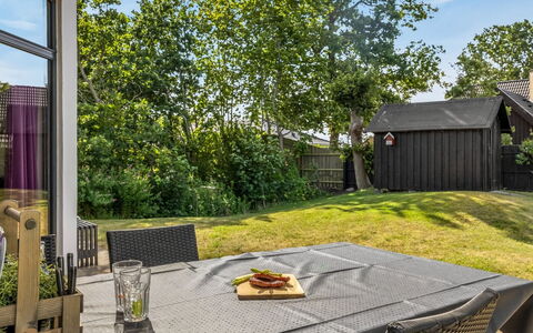 Anttoni - 350M from the Sea: Shrub, Garden, Land Lot, Shade, Backyard, Cottage, Yard, Landscaping, Lawn, Chair
