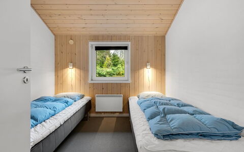 Erikka - 40Km from the Sea: Bedroom, Wood, Bed, Ceiling, Bedding, Interior Design, Bed Sheet, Home, Bed Frame, Room