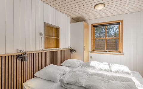 Elza - 700M from the Sea: Wall, Bedroom, Wood, Interior Design, Bed, Ceiling, Flooring, Floor, Bed Sheet, Bedding
