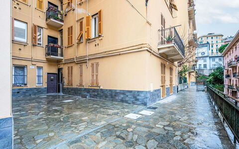 Elina: Shrub, Residential Area, Urban Design, Garden, Apartment, Hedge, Groundcover, Hacienda, Balcony, Estate
