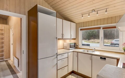 Aswaldi - 1.5Km from the Sea: Kitchen, Wood, Interior Design, Ceiling, Countertop, Flooring, Floor, Cabinetry, Room, Major Appliance