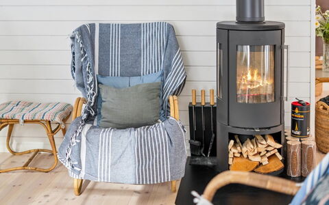 Hoat - 250M from the Sea: Furniture, Flooring, Wood, Interior Design, Floor, Wood Flooring, Chair, Home, Living Room, Room