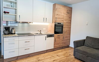 Accommodation:&nbsp;Josephine 605.1