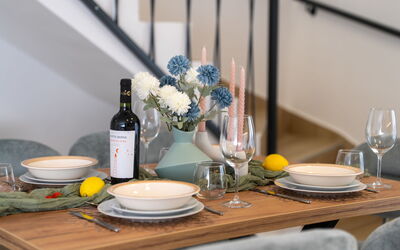 Accommodation:&nbsp;Mediterranee Oliva 104.3