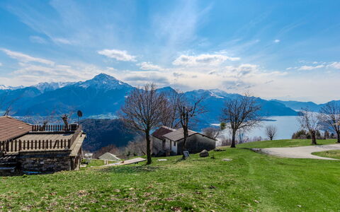 Baita Santina: Apartment, Condominium, Winter, Mountain Village, Snow
