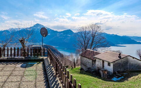 Baita Santina: Apartment, Condominium, Winter, Mountain Village, Snow