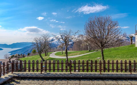 Baita Santina: Apartment, Condominium, Winter, Mountain Village, Snow
