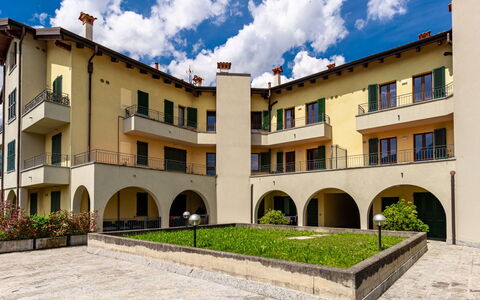 Casa Carla: Apartment, Condominium, Winter, Mountain Village, Snow