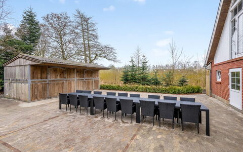 Blaguna - 9Km to the Fjord: Wood, Roof, Shade, Cottage, Garden, Landscaping, Yard, Hardwood, Fence, Daylighting