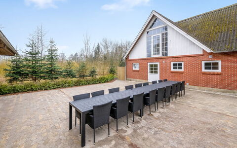 Blaguna - 9Km to the Fjord: Roof, Home, Land Lot, Cottage, Estate, Garden, Farmhouse, Lawn, Landscaping, Yard