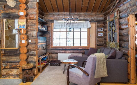 Kelosyväri 13: Wood, Cottage, House, Home, Door, Hardwood, Garden Buildings, Wood Stain, Log Cabin, Plank