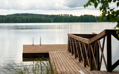 Aurinko Vanaja: Water, Body Of Water, Water Resources, Wood, Waterway, Bank, Dock, Boardwalk, Lake, Pier