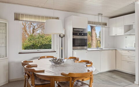 Paale - 395M from the Sea: Furniture, Wood, Interior Design, Flooring, Floor, Chair, Room, Ceiling, Living Room, Apartment