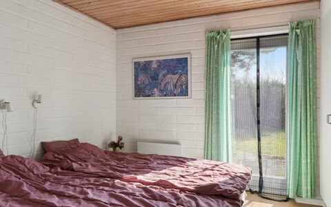 Paale - 395M from the Sea: Furniture, Wood, Interior Design, Flooring, Floor, Chair, Room, Ceiling, Living Room, Apartment