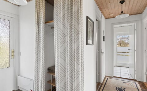 Paale - 395M from the Sea: Furniture, Wood, Interior Design, Flooring, Floor, Chair, Room, Ceiling, Living Room, Apartment