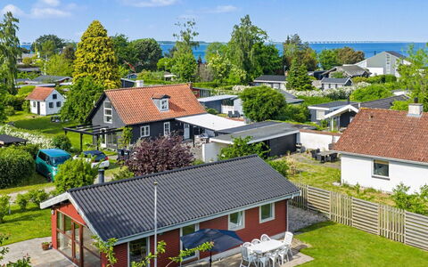 Pascal - 175M from the Sea: Residential Area, House, Home, Roof, Landscape, Suburb, Cottage, Estate, Landscaping, Eco Hotel