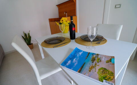 Elaia'S House Cannole: Furniture, Table, Interior Design, Flooring, Chair, Floor, Dining Room, Kitchen & Dining Room Table, Room, Tablecloth