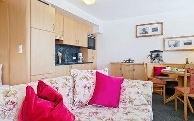 Accommodation:&nbsp;Naviser Hütte 604.4