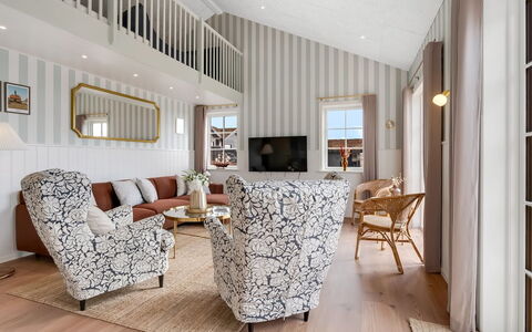 Delan - 650M from the Sea: Interior Design, Furniture, Floor, Flooring, Ceiling, Home, Couch, Living Room, Room, Lighting