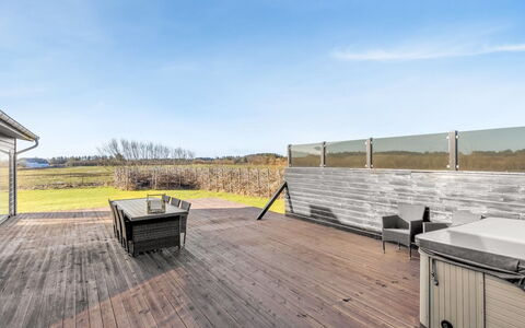 Emelita - 1.4Km from the Sea: Furniture, Wood, Interior Design, Flooring, Floor, Chair, Room, Ceiling, Living Room, Apartment