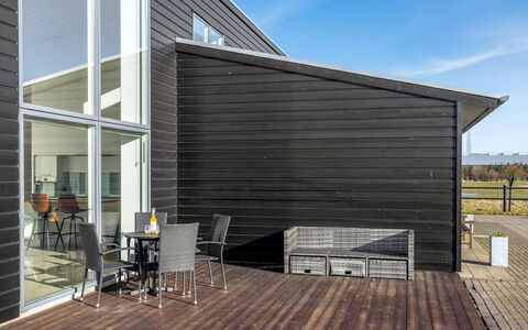 Emelita - 1.4Km from the Sea: Furniture, Wood, Interior Design, Flooring, Floor, Chair, Room, Ceiling, Living Room, Apartment