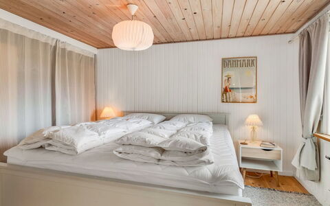 Nikica - from the Sea: Bed, Furniture, Interior Design, Bedroom, Wood, Floor, Bedding, Flooring, Bed Sheet, Ceiling