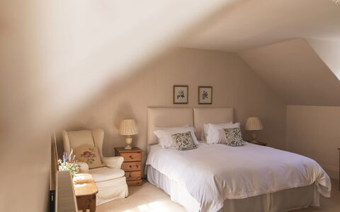 Innes House: Furniture, Bed, Interior Design, Bedroom, Bedding, Wall, Bed Sheet, Ceiling, Wood, Room