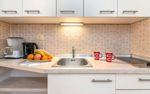 Accommodation:&nbsp;Vera 131.2