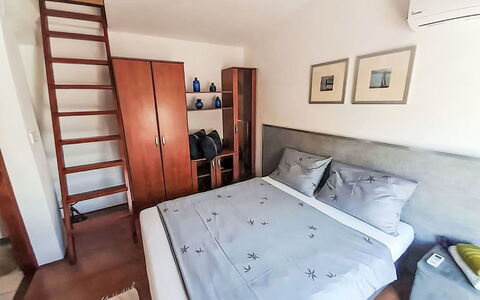 Accommodation:&nbsp;Deleut 151.4