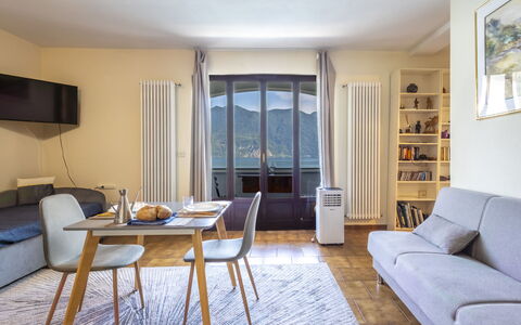 Leonard Lake: Interior Design, Furniture, Flooring, Room, Wood, Floor, Apartment, Home, Couch, Lighting