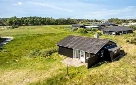 Gunborg - 800M from the Sea: Ceiling, Flooring, Interior Design, Floor, Composite Material, Furniture, Resort, Hotel, Design, Daylighting