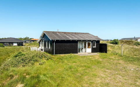 Gunborg - 800M from the Sea: Ceiling, Flooring, Interior Design, Floor, Composite Material, Furniture, Resort, Hotel, Design, Daylighting