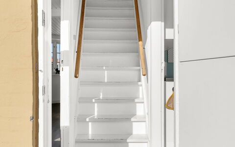 Annetta - 165M from the Sea: Blue, Cottage, House, Home, Farmhouse, Estate, Siding