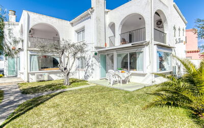 Accommodation:&nbsp;Las Palmeras 542.2