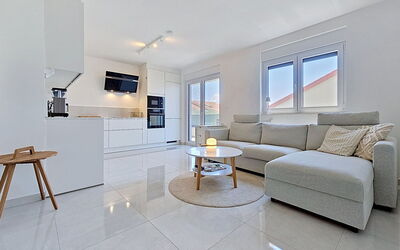 Accommodation:&nbsp;Sunny Terrace 326.1