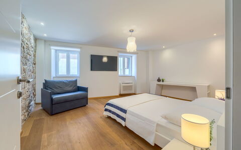Villa Majestic: Interior Design, Ceiling, Flooring, Wood, Floor, Furniture, Room, Lighting, Bed, Bedroom