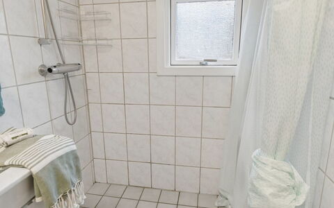 Ansberga - 3.2Km to the Fjord: Flooring, Floor, Plumbing Fixture, Bathroom, Interior Design, Tile, Plumbing, Toilet, Shower, Room