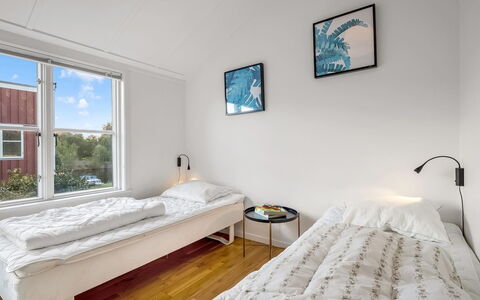 Björk - 10M from the Sea: Bedroom, Bed, Bed Sheet, Ceiling, Floor, Bedding, Bed Frame, Wood Flooring, Pillow, Linens
