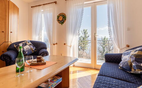 Accommodation:&nbsp;Orbani 325.2