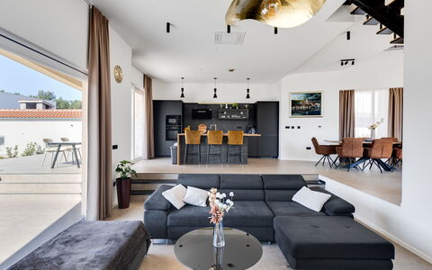 Nikoleta: Furniture, Interior Design, Flooring, Couch, Wall, Floor, Ceiling, Wood, Living Room, Home