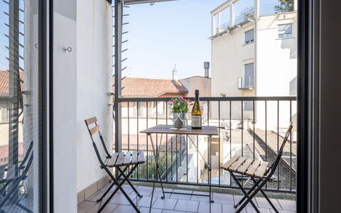Alba 46: Balcony, Apartment, Iron, Handrail, Metal, Porch, Chair, Glass, Baluster, Aluminium