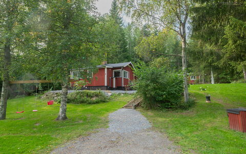 Paradislyckan: Facade, Roof, Solar Energy, Shade, Solar Power, Shed, Siding