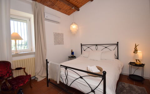 Villa Il Carato, Private Pool, Modica: Bed, Furniture, Bedroom, Interior Design, Wall, Bedding, Bed Sheet, Floor, Flooring, Wood