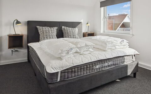 Milan - 20Km from the Sea: Bedroom, Bedding, Bed, Linens, Bed Sheet, Bed Frame, Pillow, Mattress, Throw Pillow