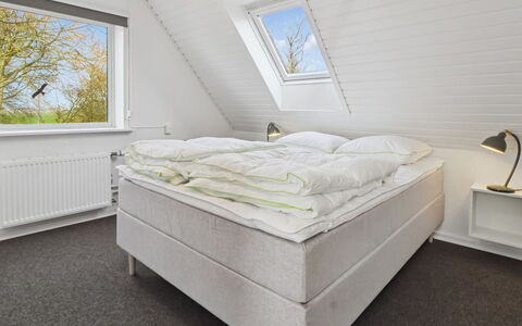 Milan - 20Km from the Sea: Bedroom, Bedding, Freezing, Bed, Linens, Bed Frame, Snow, Bed Sheet, Daylighting