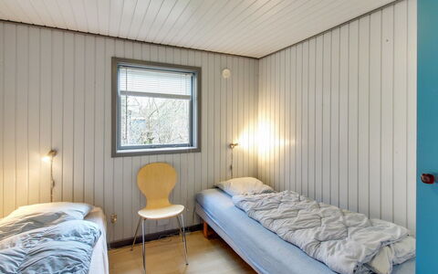 Kate - 700M to the Fjord: Wood, Bedroom, Ceiling, Interior Design, Floor, Bed, Bed Sheet, Bedding, Bed Frame, Room