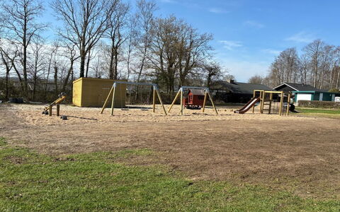 Danail - 250M from the Sea: Tree, Outdoor Play Equipment, Public Space, Plain, Playground Slide, Land Lot, Human Settlement, Park, Playground, Soil