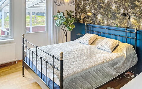 Tallkotten: Bedroom, Bed, Interior Design, Furniture, Bedding, Bed Sheet, Flooring, Linens, Floor, Bed Frame