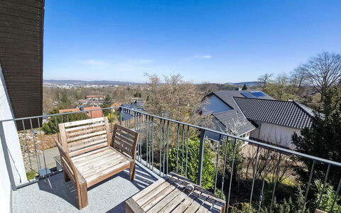 Reitstallweg: Balcony, Handrail, Fence, Deck, Hardwood, Porch, Home Fencing, Baluster, Plank