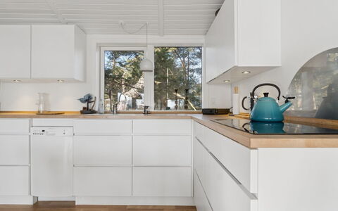Adde - 150M from the Sea: Kitchen, Flooring, Countertop, Wood, Floor, Kitchen Appliance, Cabinetry, Interior Design, Plumbing Fixture, Wood Flooring